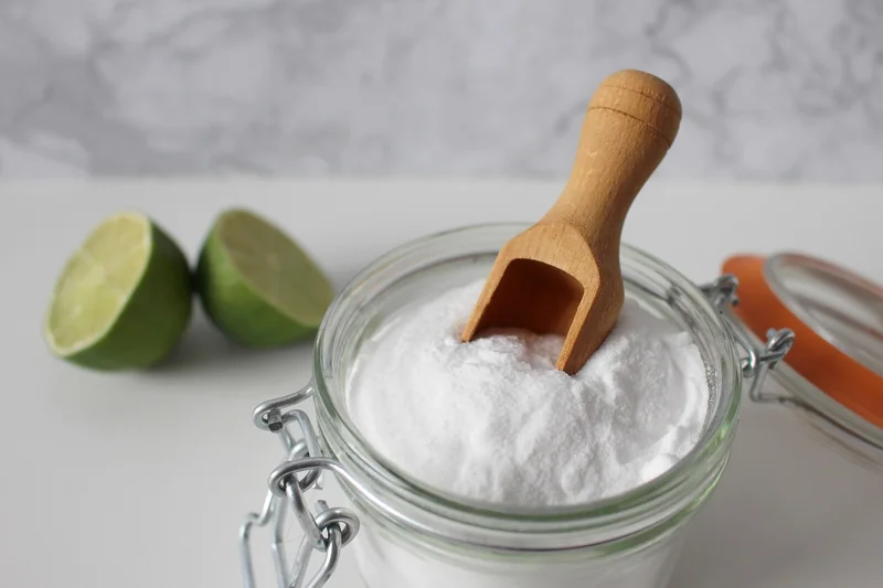 La méthode bicarbonate + vinaigre : le classique qui marche